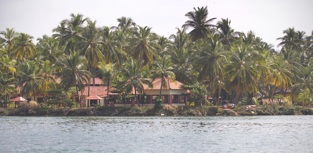 Paradise Lagoon Kalyānpur Kültér fotó